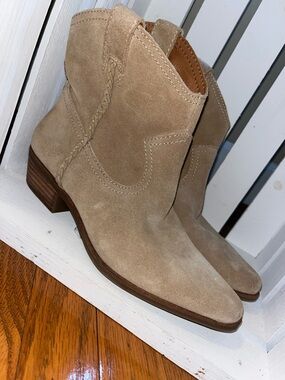 Lucky Brand Western Ankle Bootie